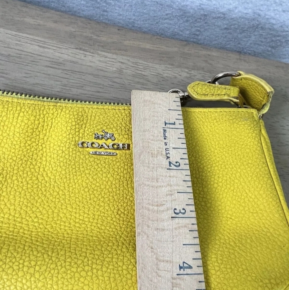 Coach Wristlet - Picture 10 of 13